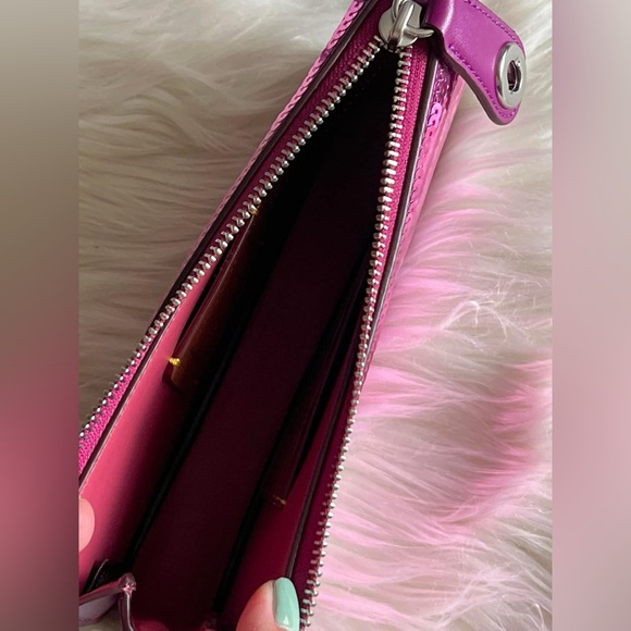 CM547 - Coach Penn Shoulder Bag with Sequins - Picture 8 of 13